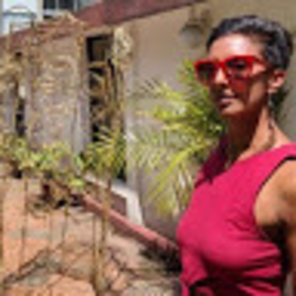 Meet your Posher, Krisha